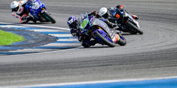 ดาวรุ่ง bLU cRU Thailand ฟอร์มแรงผงาดยืนโพเดียม Sport Production 400 Junior ศึก PlanB BRIC สนาม 2