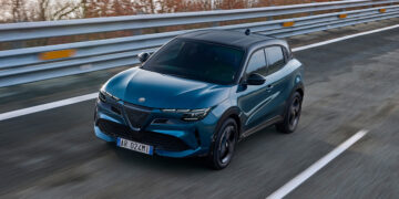 Alfa Romeo Junior Ibrida สปอร์ตจูเนียร์ไฮบริด 136 แรงม้า เปิดตัวครั้งแรกของโลกในงานปารีส มอเตอร์โชว์ 2024