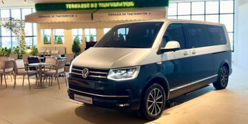 Volkswagen Caravelle Comfortline NGZ รถแวนระดับพรีเมียมจากไทยยานยนตร์