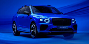 Bentley Mulliner จับมือ Supriya Lele รังสรรค์เฉดสีพิเศษ ‘Nīla Blue’ สะท้อนแรงบันดาลใจจากวัฒนธรรมอินเดีย