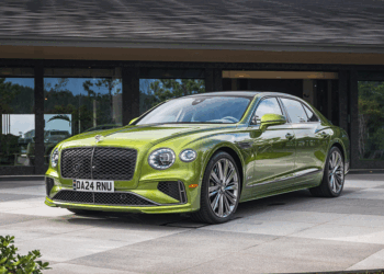 New Bentley Flying Spur Speed เฉดสีใหม่ล่าสุด Tourmaline Green