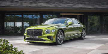 New Bentley Flying Spur Speed เฉดสีใหม่ล่าสุด Tourmaline Green