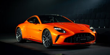 NEW ASTON MARTIN VANTAGE เร้าใจแบบฮาร์ดคอร์ ยนตรกรรมสปอร์ตคู่ใจสายขับ ตัวจริง