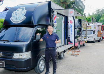CARRY กระบะอเนกประสงค์ ซูซูกิดีไซน์เป็นรถตรวจวัดสายตา-รถตัดผม ส่งมอบความสุขคนปทุมธานี