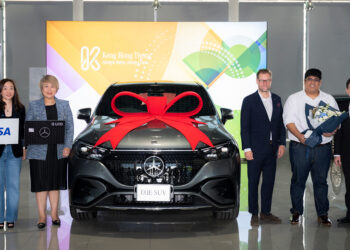 เมอร์เซเดส-เบนซ์ ร่วมกับ ยูโอบี มอบรถมูลค่ากว่า 5 ล้านบาท ฉลอง 5 ปี UOB Mercedes ต่อยอดความเอ็กซ์คลูซีฟบัตรเครดิตที่เป็นลูกค้าเมอร์เซเดส-เบนซ์