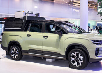 GEELY RIDDARA เผยโฉมกระบะไฮบริดที่งานเซี่ยงไฮ้ ออโต้โชว์  2025