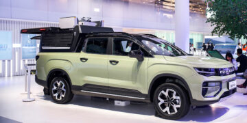 GEELY RIDDARA เผยโฉมกระบะไฮบริดที่งานเซี่ยงไฮ้ ออโต้โชว์  2025