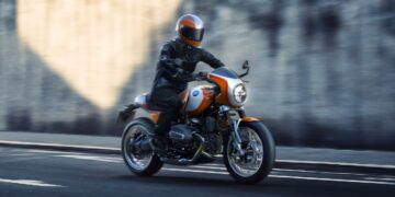 BMW R 12 S ดึงกลิ่นอายแห่งชัยชนะจากสนามแข่งยุค 70s หวนคืนสู่ท้องถนน