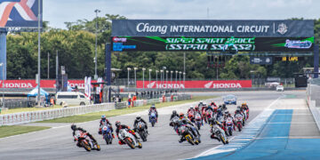 มันส์ระดับโลก NEXZTER BRIC Superbike สนาม 2 แสตมป์เฉือนคว้าชัย – นทีธาร รับแชมป์ 2 สนามรวด