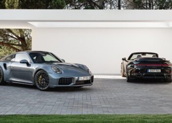 Porsche 911 Turbo S สปอร์ตไฮบริดเทอร์โบคู่รุ่นท็อป ที่เหนือกว่าในทุกด้าน