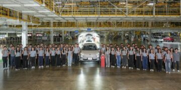 เอ็มจี คว้ารางวัลรถยนต์ยอดเยี่ยม 3 ปีต่อเนื่อง NEW MG S5 EV รับรางวัล THAILAND EV OF THE YEAR 2025