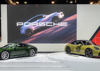 ปอร์เช่ เปิดตัว 911 Spirit 70 / 911 GT3 และ คาเยนน์ เอส อี ไฮบริด คูเป้ ที่เดินทางไปสตุ๊ทการ์ท กว่า 22,000 กิโลเมตร ในงาน Thailand International Motor Expo 2025