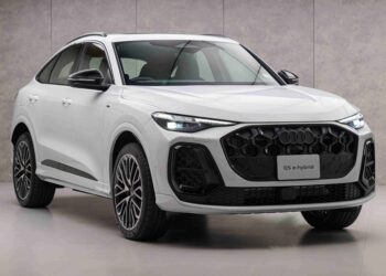 The all-new Q5 e‑hybrid นำเข้าทั้งคัน เริ่ม 4.149 ล้านบาท