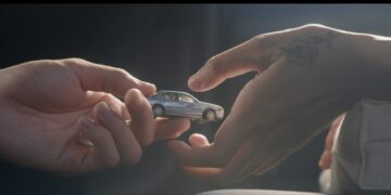 “THE GIVER” ถ่ายทอดแนวคิด “เพราะได้รับ จึงพร้อมส่งต่อ”