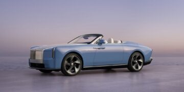 ROLLS-ROYCE NIGHTINGALE ยนตรกรรมระดับ COACHBUILD COLLECTION ผลิตจำกัด 100 คันทั่วโลก