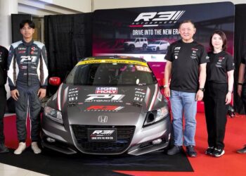 R3 AUTOSPHERE ประกาศหนุนทีม P1 AUTOMOTIVE สู้ศึกรถยนต์ทางเรียบ ยกระดับมาตรฐานศูนย์บริการ Honda พระราม 3 กรุ๊ป ทั้ง 6 สาขา ด้วยเทคโนโลยีสนามแข่ง พร้อมอวดโฉม “Honda e:N2 R3 Autosphere Edition” ครั้งแรก! ในงาน RACING DNA TEST DRIVE EVENT 15–16 ส.ค. นี้