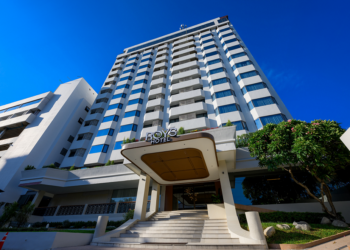 ทุ่มกว่า 300 ล้านบาท ปรับโฉมใหม่ ROYS HOTEL สู่ Lifestyle Design Hotel