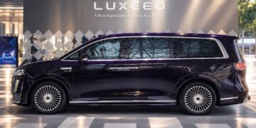 เผย 4 จุดเด่น LUXEED EHV (V9) ยนตรกรรมสุดล้ำ มาพร้อมเบาะแถวที่สองหมุนได้ ครั้งแรกในไทย